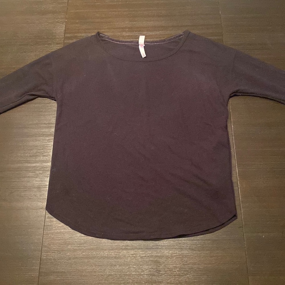 Xhilaration Women’s Black Long Sleeve size Medium